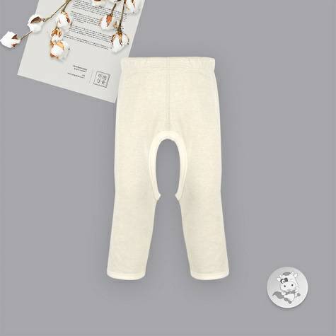 Verantwertung明徳は男女の赤ちゃんの有機彩綿の春秋の長いズボンの新生児の肌のふんどしのズボンを担当します